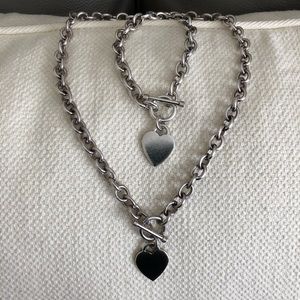 Jewelry - Heart charm toggle necklace & bracelet Jewelry - Heart charm toggle necklace & bracelet
